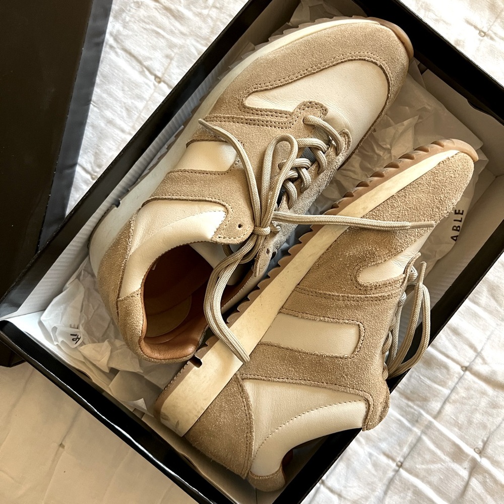 Able Blake trainer